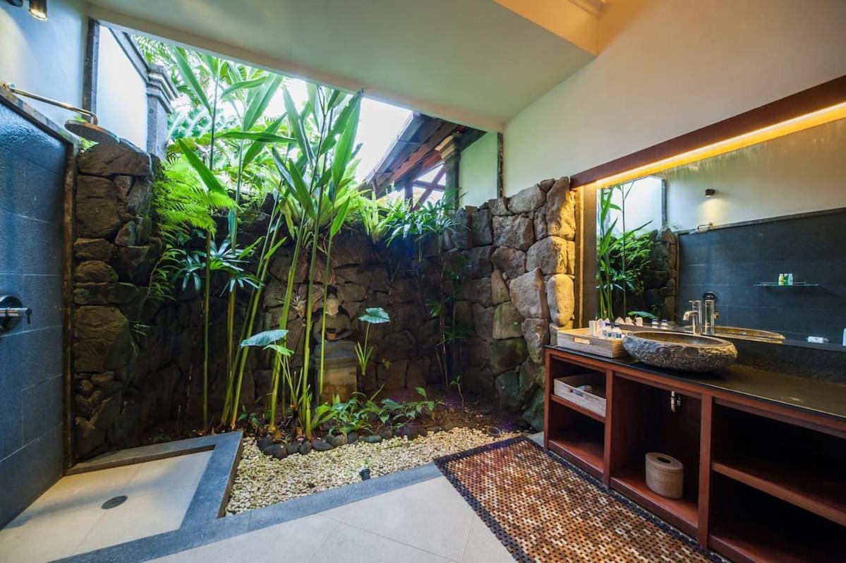 Luxury 3Br Infinity Jungle View Aashaya Villa Ubud Екстер'єр фото
