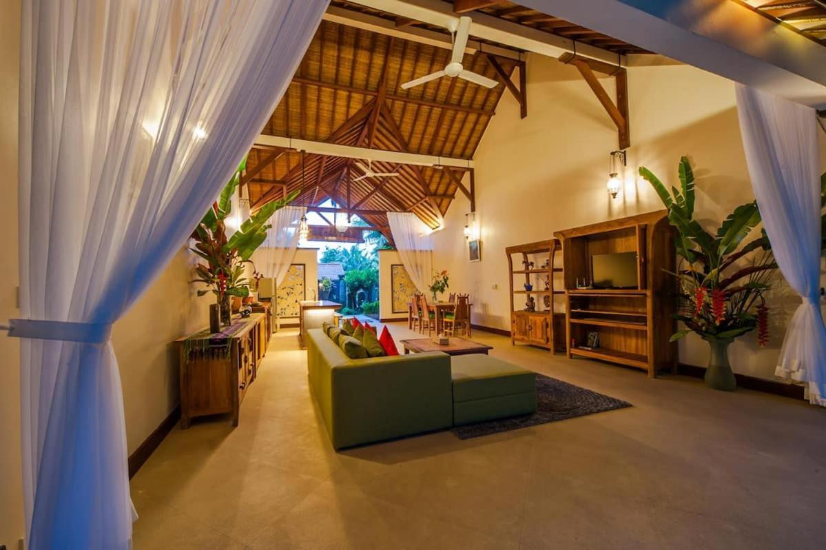 Luxury 3Br Infinity Jungle View Aashaya Villa Ubud Екстер'єр фото